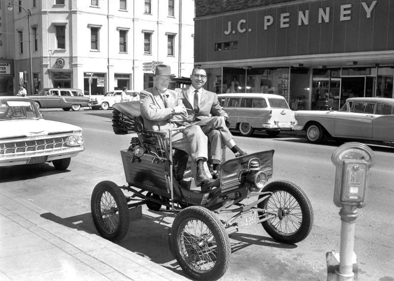 First car in Mcminnville on the street of the city